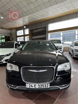 کرایسلەر 300